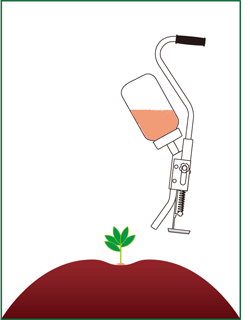 器具を持ち上げると、ハンドルが元の位置に戻り、散布処理の完了です。次の株元へ同様に散布してください。